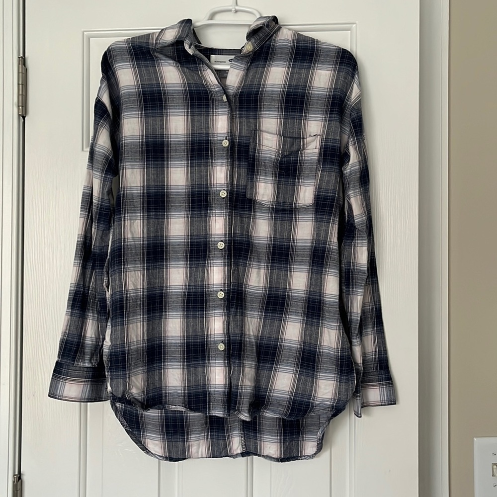 Old Navy Blue and White Button Down XSP